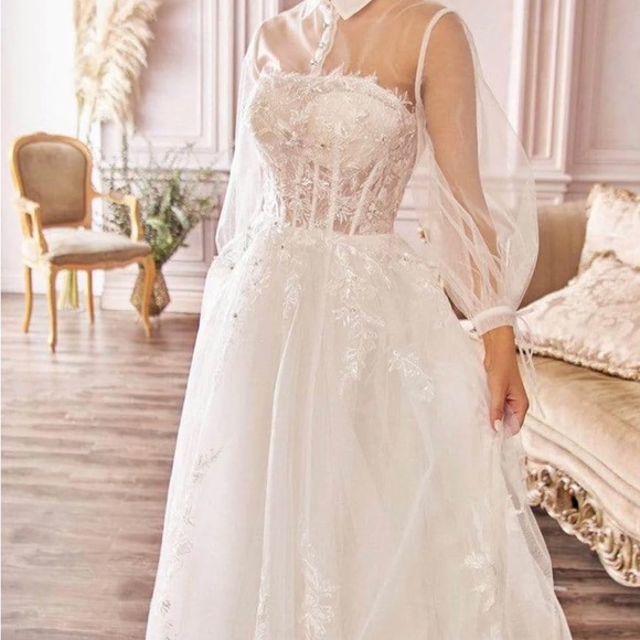 Andrea & Leo NWT A1016 midi bridal button up dress - Picture 2 of 2